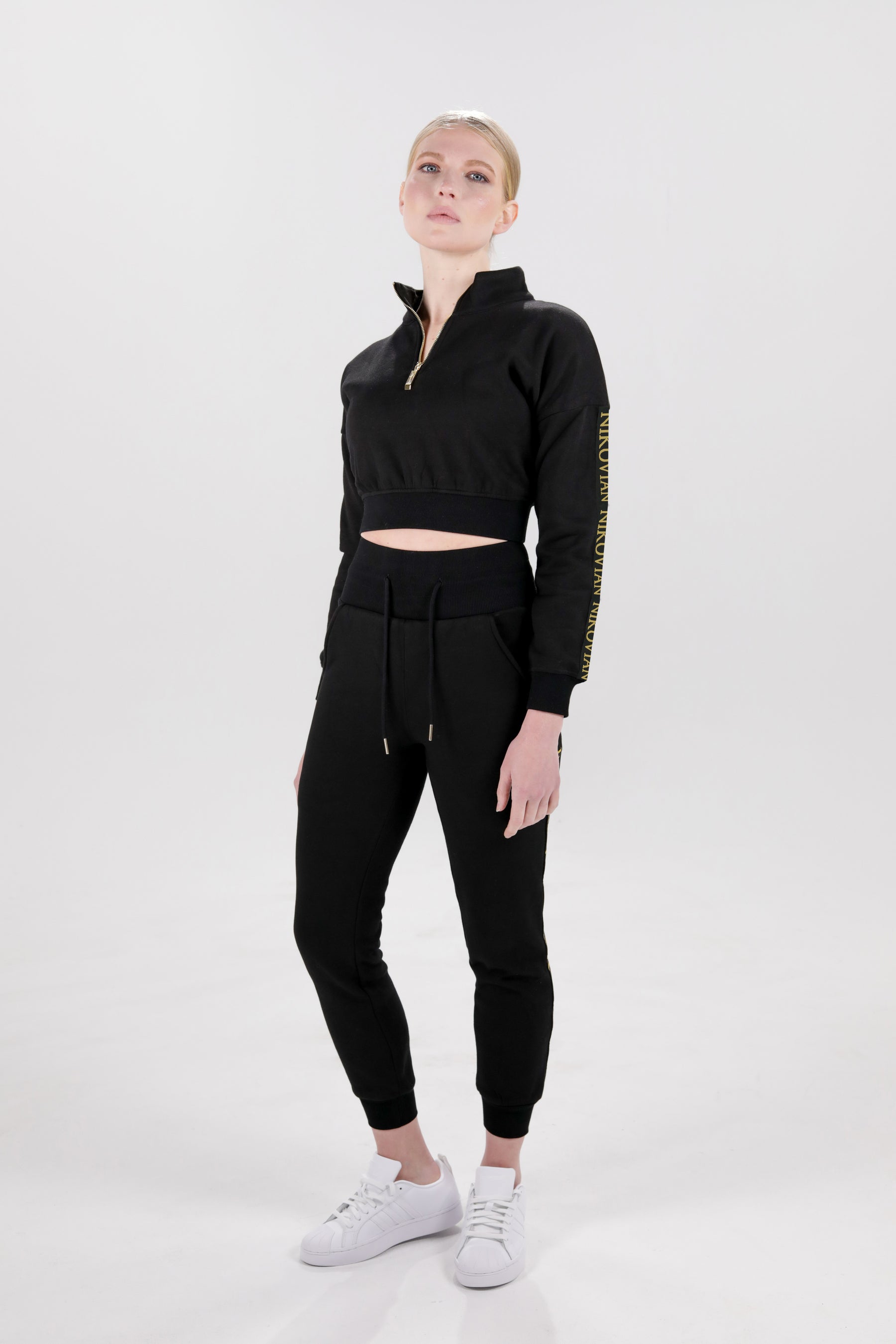 Black Crop Sweatshirt