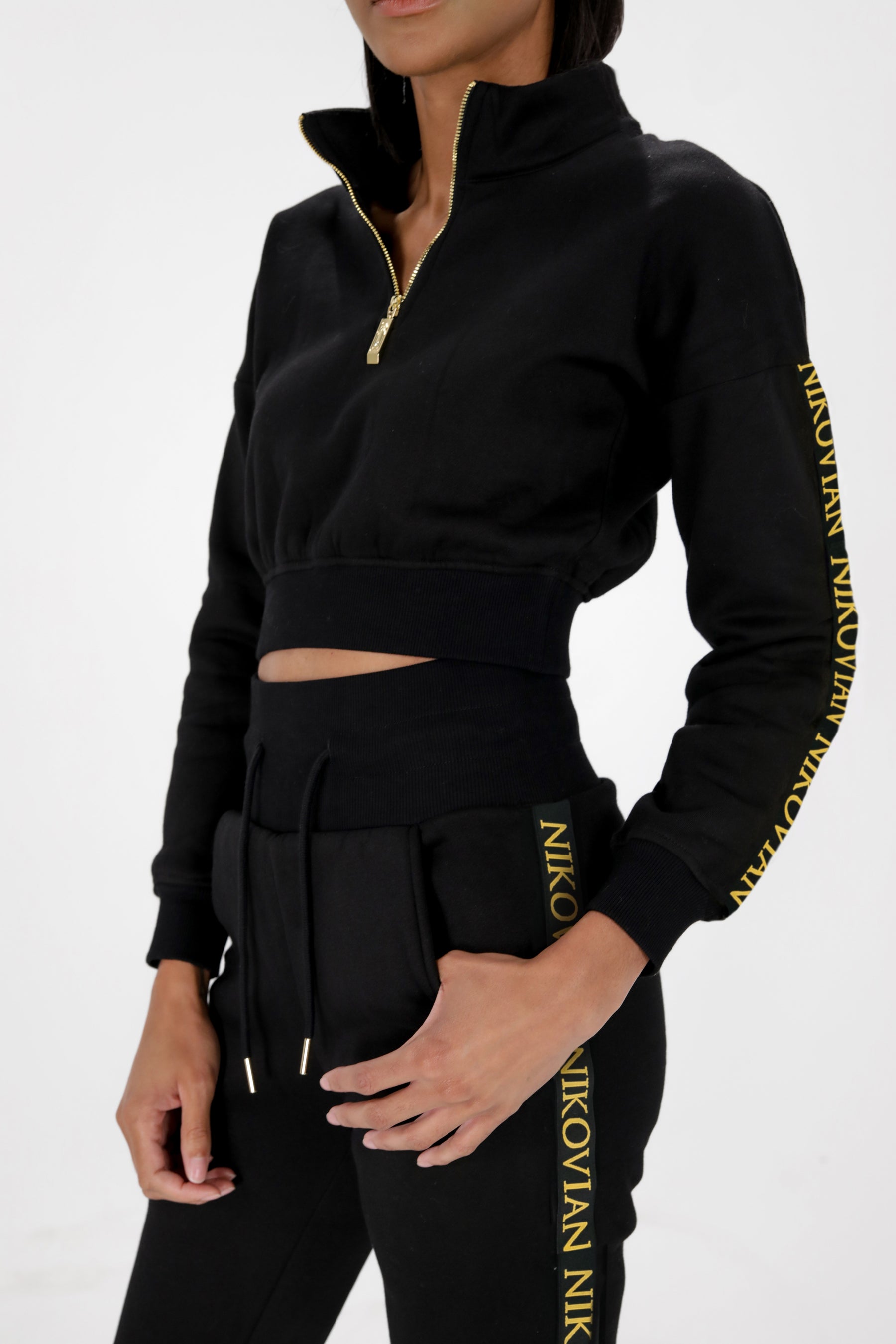 Black Crop Sweatshirt
