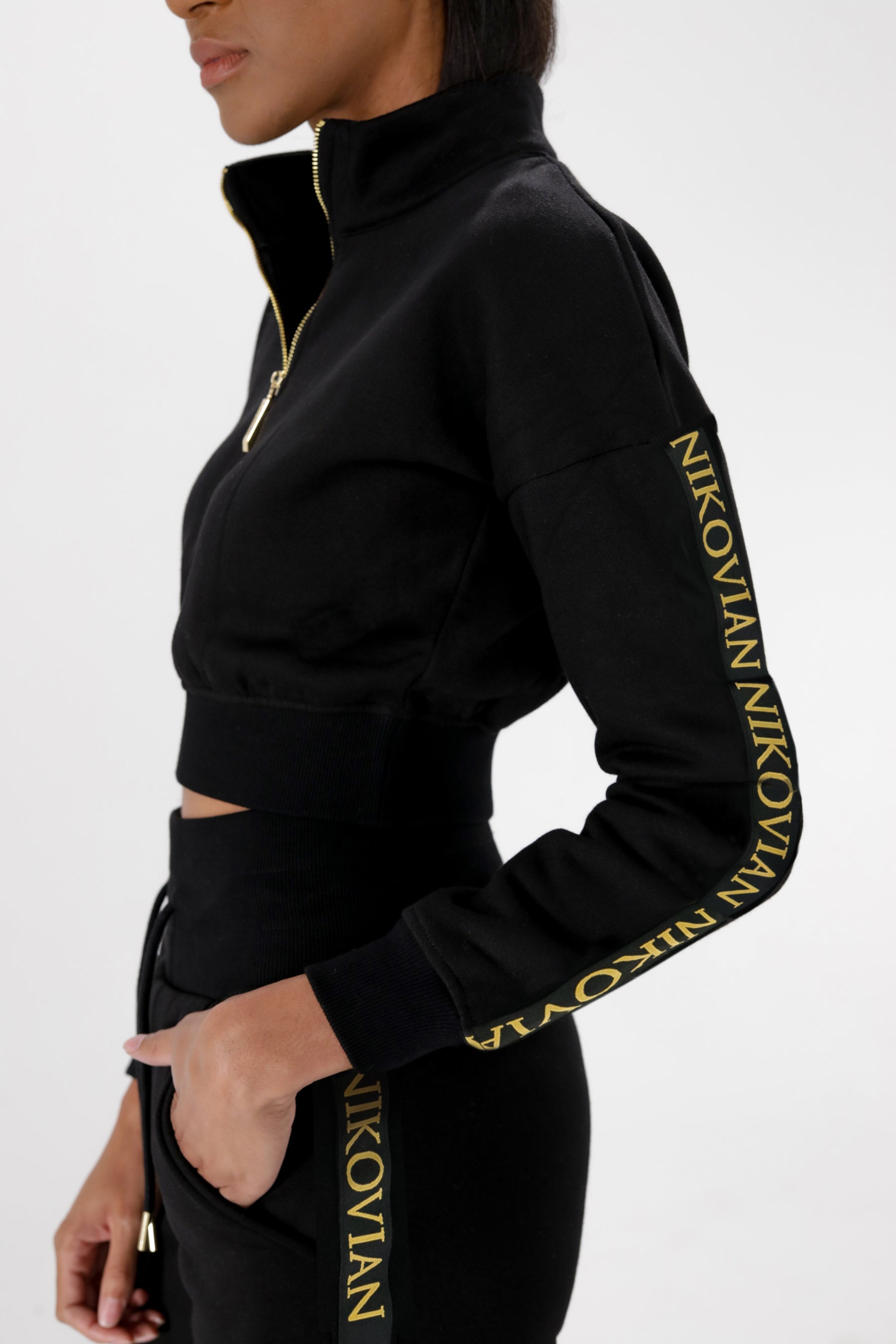 Black Crop Sweatshirt